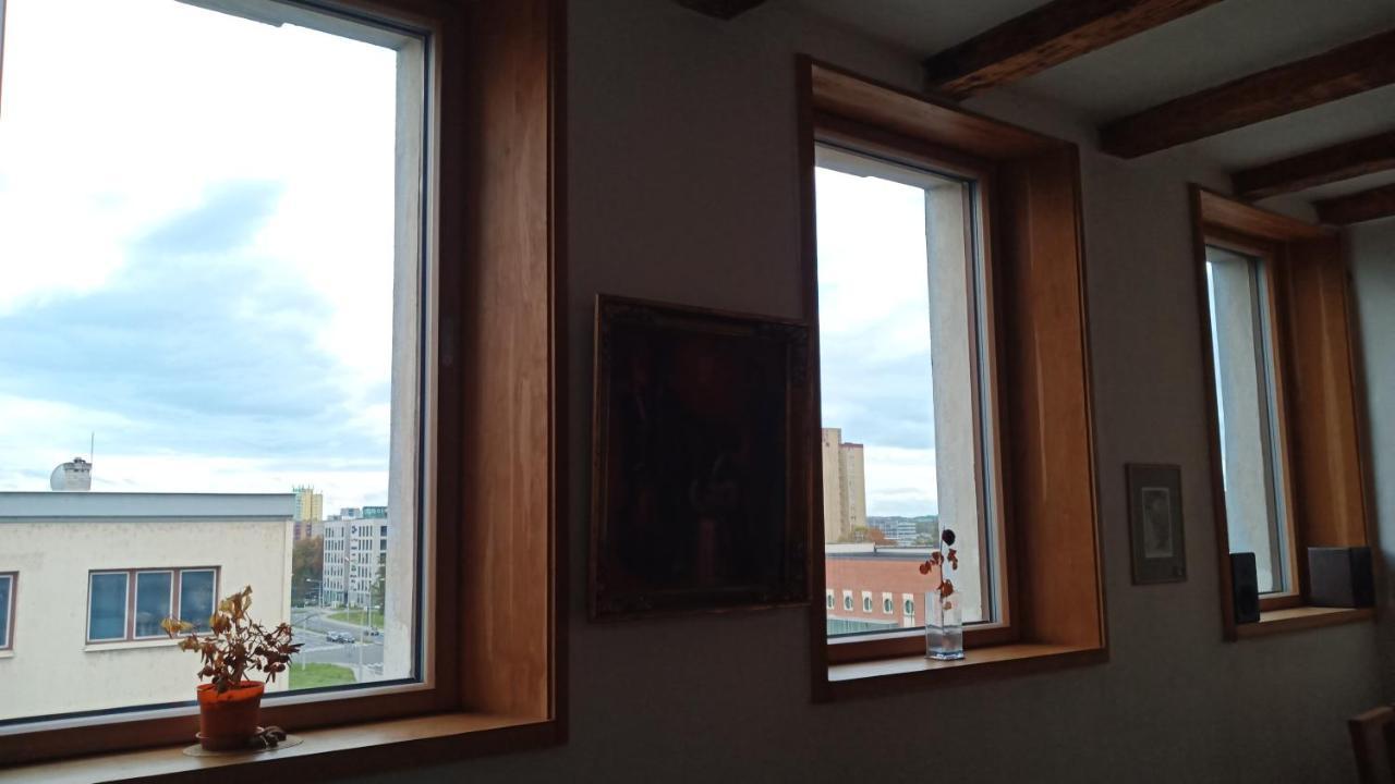 Apartament Bydleni V Centru Ov Blizko Stodolni, Bez Vytahu Ostrawa Zewnętrze zdjęcie